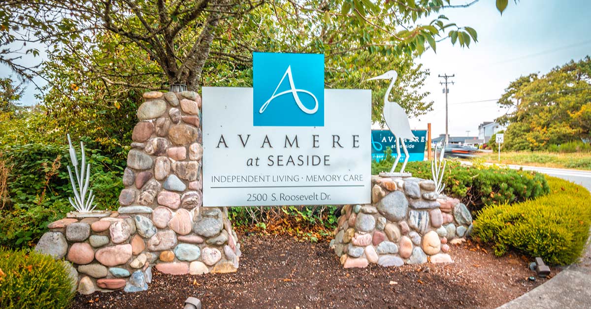 Avamere at Seaside Sign